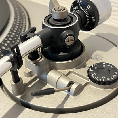 Technics SL-1600 turntable full maintained, 100V from Japan