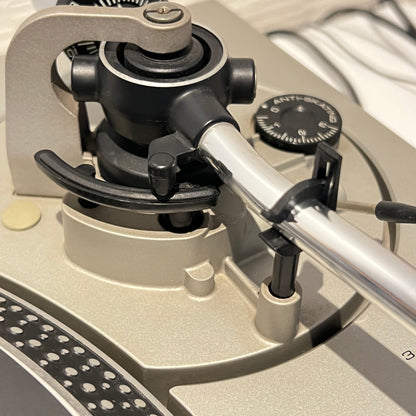 Technics SL-1600 turntable full maintained, 100V from Japan