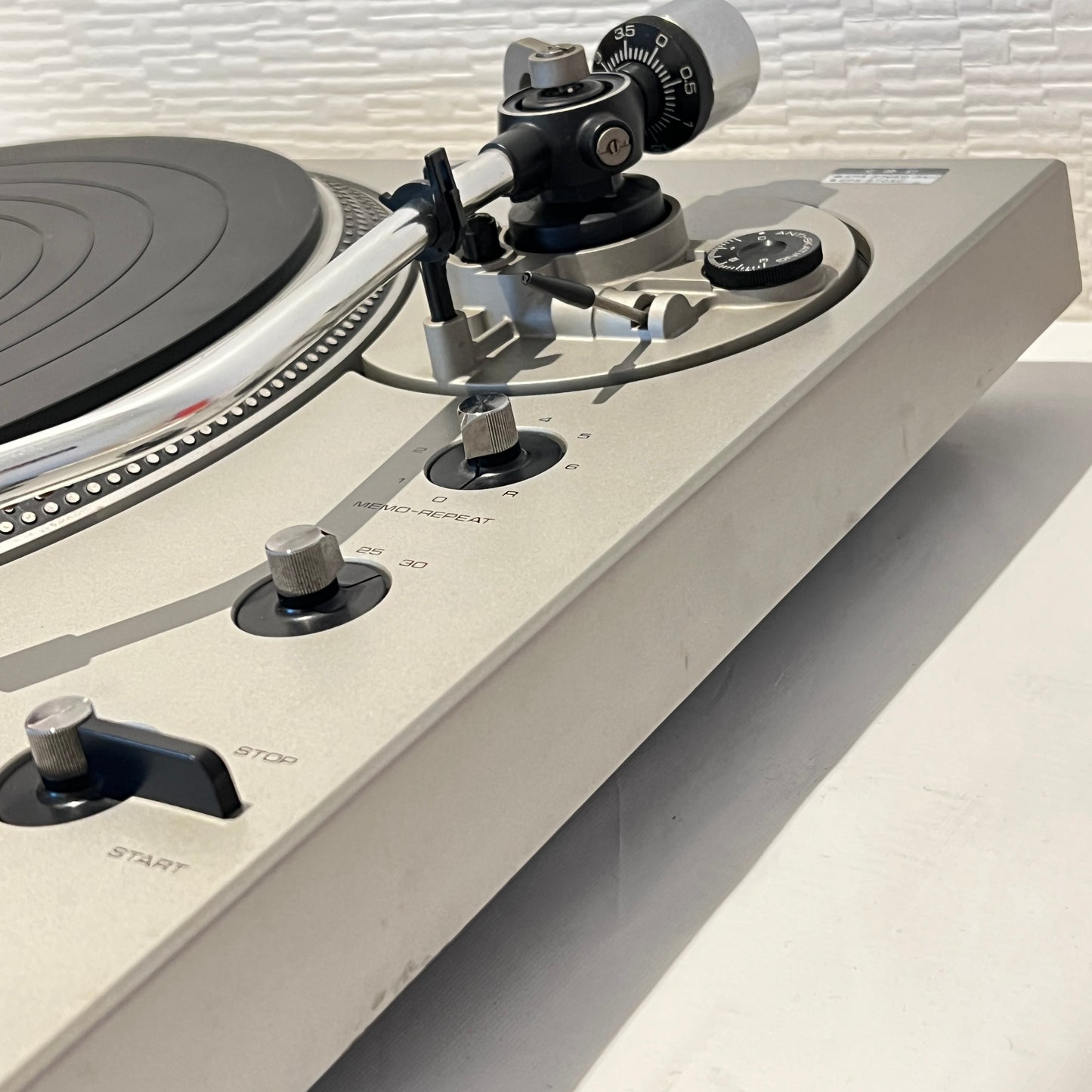 Technics SL-1600 turntable full maintained, 100V from Japan