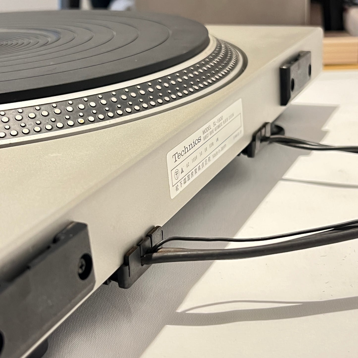Technics SL-1600 turntable full maintained, 100V from Japan