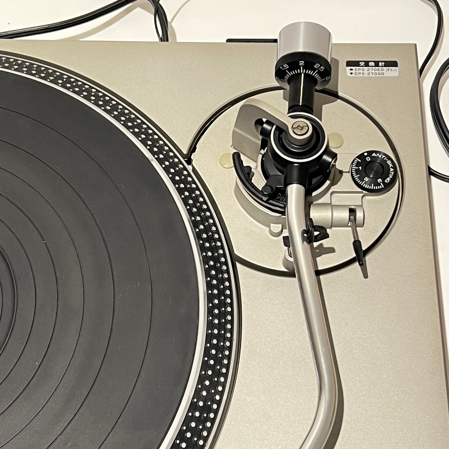 Technics SL-1700 turntable full maintained, 100V from Japan