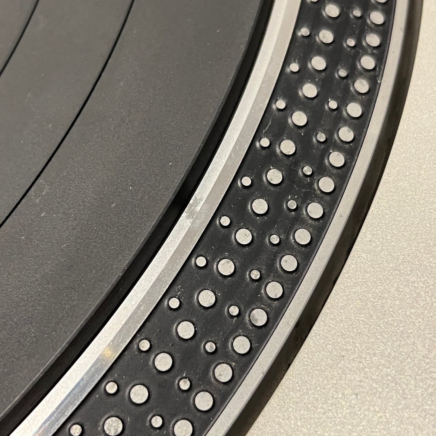 Technics SL-1700 turntable full maintained, 100V from Japan