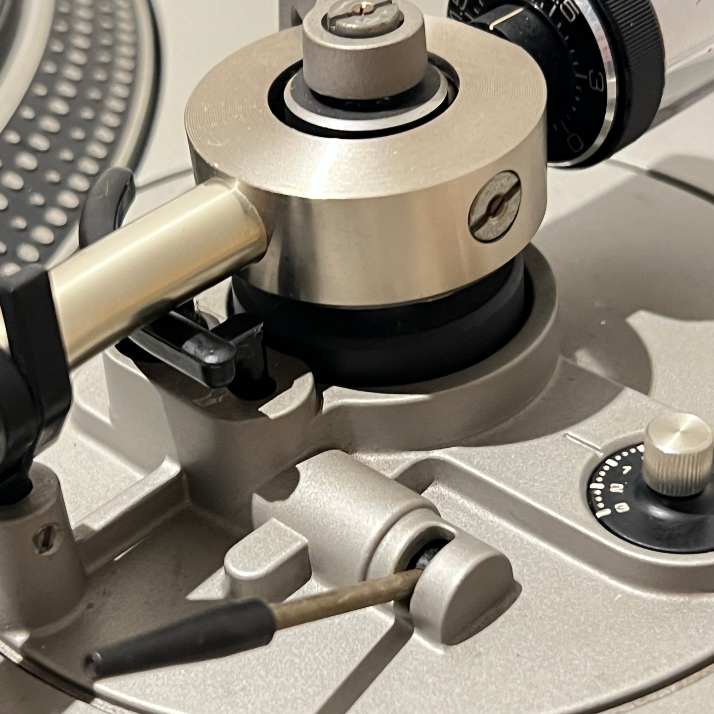 Technics SL-1300 turntable full maintained, 100V from Japan