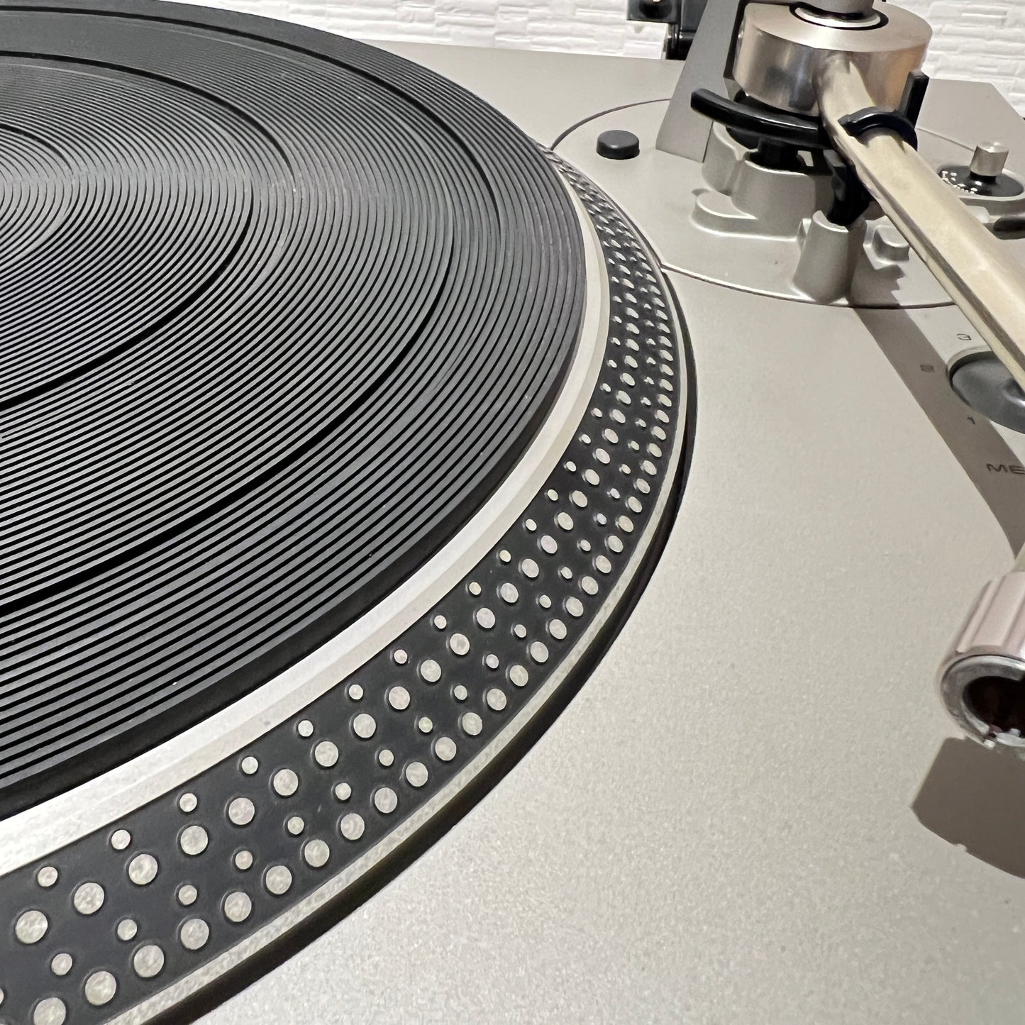 Technics SL-1300 turntable full maintained, 100V from Japan