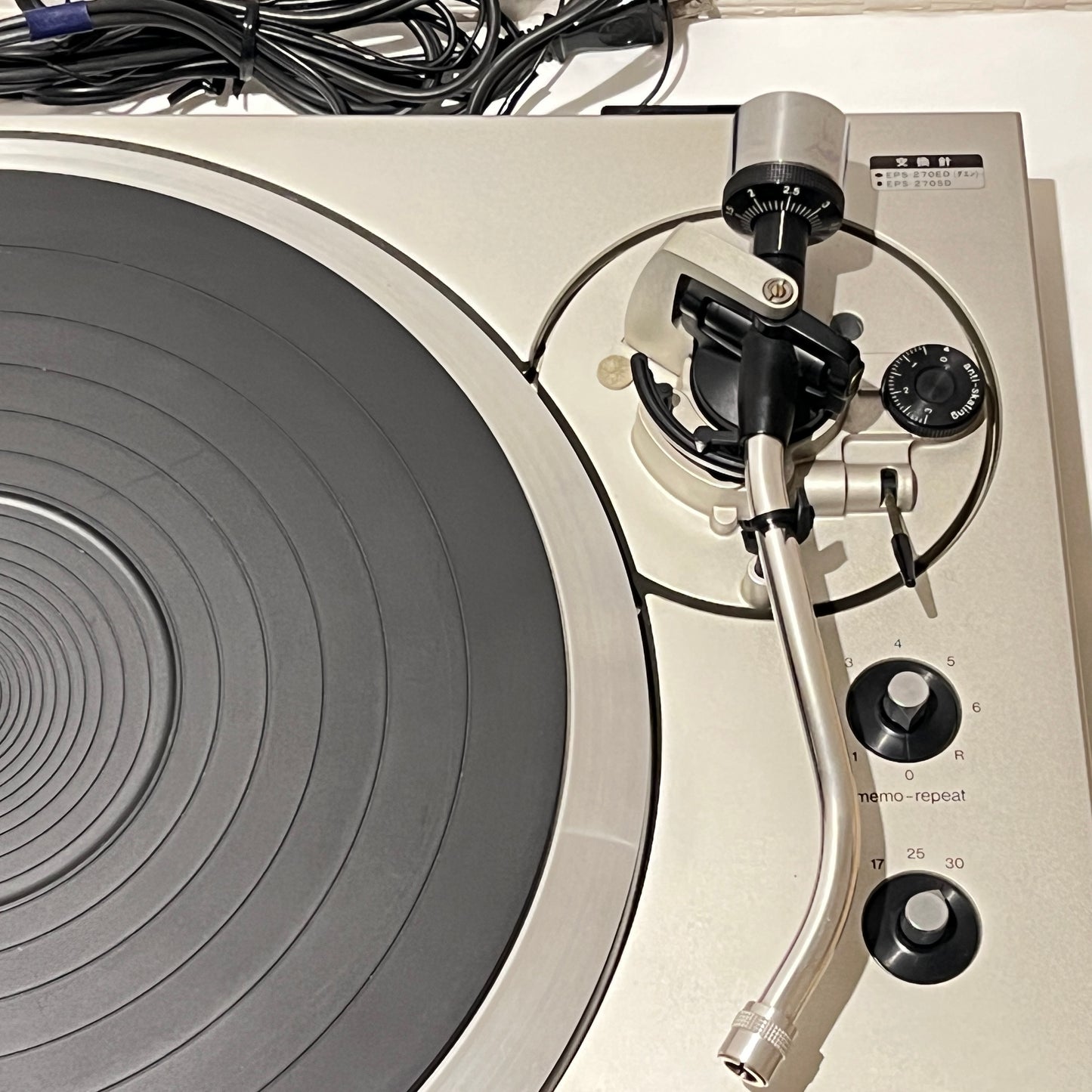 Technics SL-1301 turntable full maintained 100V from Japan