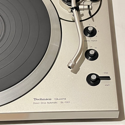 Technics SL-1301 turntable full maintained 100V from Japan