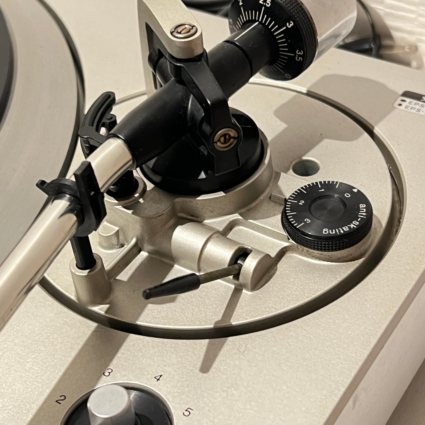 Technics SL-1301 turntable full maintained 100V from Japan